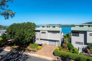 Exterior - Casuarina Cove 14 & Free Buggy- Hamilton Island (Hamilton Island)