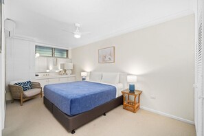 2 Schlafzimmer, Bügeleisen/Bügelbrett, kostenloses WLAN, Bettwäsche