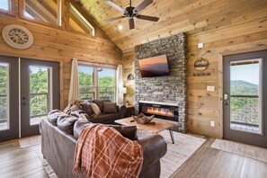Smart-TV, Kamin