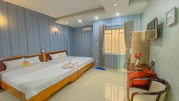 1 habitación, escritorio, cortinas blackout y insonorización