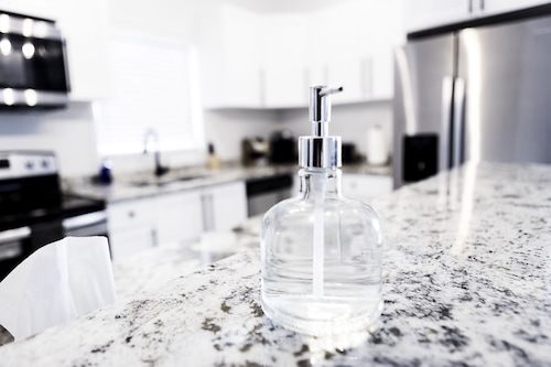 Townhouse w/Pool Near Beach, Airport & Supermarket