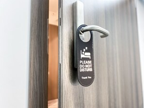 ตู้นิรภัยในห้องพัก, ห้องพักตกแต่งอย่างมีเอกลักษณ์, ตกแต่งพิเศษโดยเฉพาะ