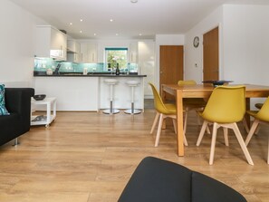 Dining - Hen Gapel (Caernarfon)