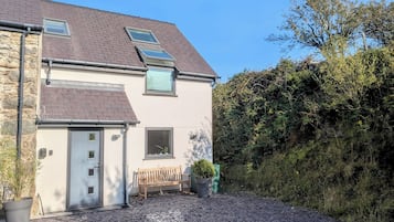 Cottage | Exterior