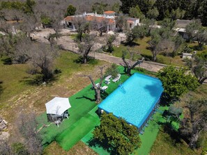 Seasonal outdoor pool