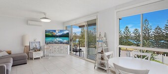 Regency Court 3 - 2 Bedroom Unit