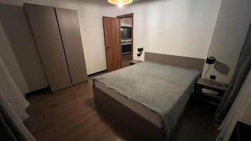 Family Apartment | 2 bedrooms, desk, free WiFi