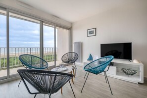 TV - St Brévin - Studio - 4 People - Sea View (Saint-Brevin-les-Pins)