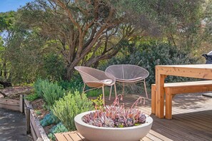 屋外ダイニングエリア