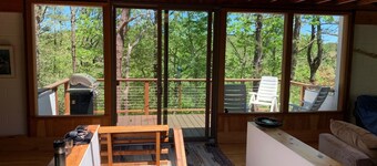 Contemporary Cottage in the woods of Wellfleet (CS0023)