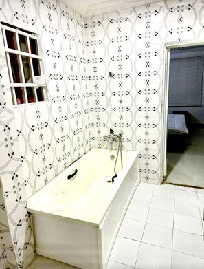 Handtücher, Toilettenpapier