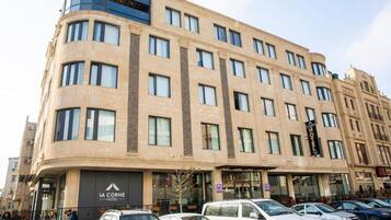 Bagian depan properti