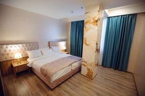 Family Room | Desk, laptop workspace, soundproofing, iron/ironing board - La Corne Hotel Baku (Baku)