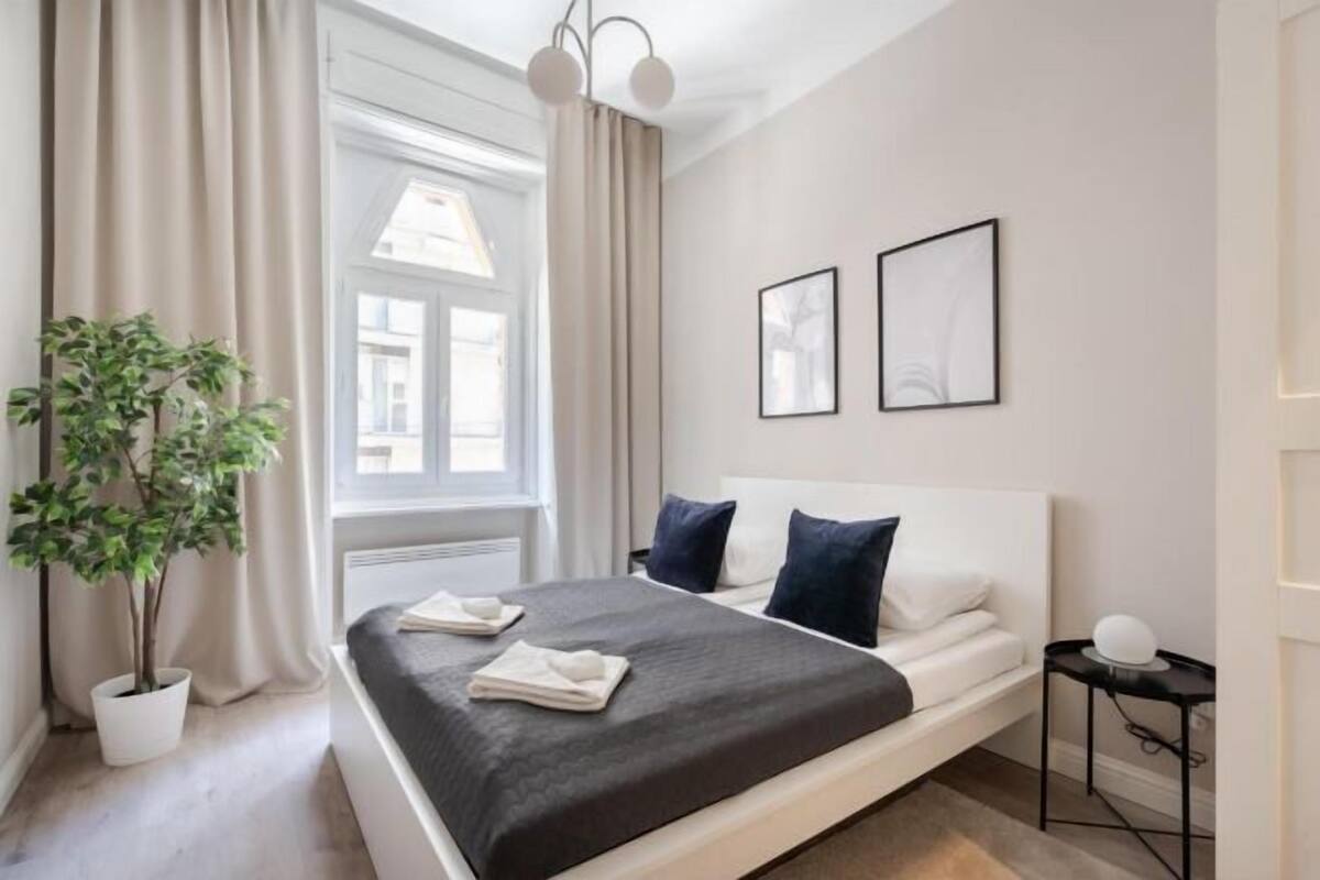 1 chambre, Wi-Fi gratuit, draps fournis
