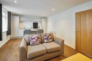 Télévision, espaces bureaux