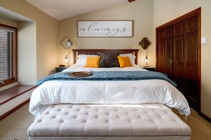 3 bedrooms, Internet, bed sheets - Winterwood 11 – Cozy 3BR Mountain Townhome with Sauna and Creek Views! (Steamboat Springs)