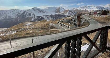 cozy ski resort if you whant to rest with family or friends