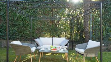 Villa familiare, camere multiple, lato montagna (Ca' Lidia) | Parco della struttura