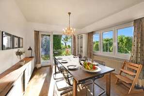 Family Villa, Multiple Bedrooms, Mountainside (Ca' Lidia) | Dining