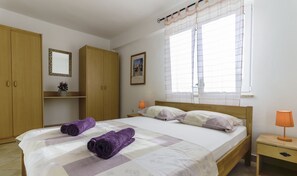 1 soverom, wi-fi (inkludert) og sengetøy