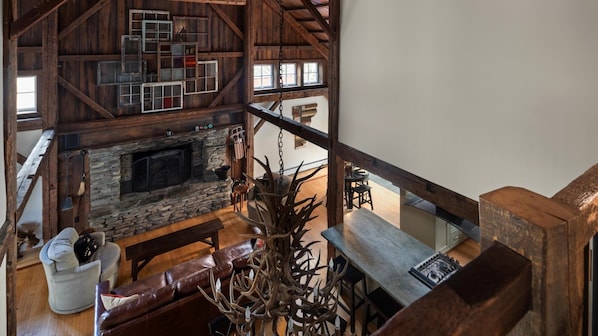Condo, 3 Bedrooms | Interior
