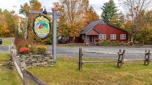 Condo, 3 Bedrooms | Front of property - Orsinis At Mad House 3 Bedroom Condo by RedAwning (Warren)