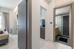 Interior - Neaira city apartment near the beach (Chania)