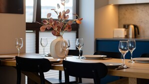Apartment, 3 Schlafzimmer, 2 Bäder | Wohnzimmer