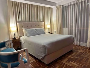 4 bedrooms, free WiFi, bed sheets