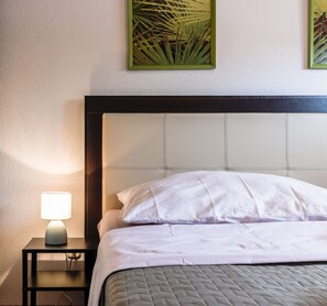 1 camera, Wi-Fi gratuito, lenzuola