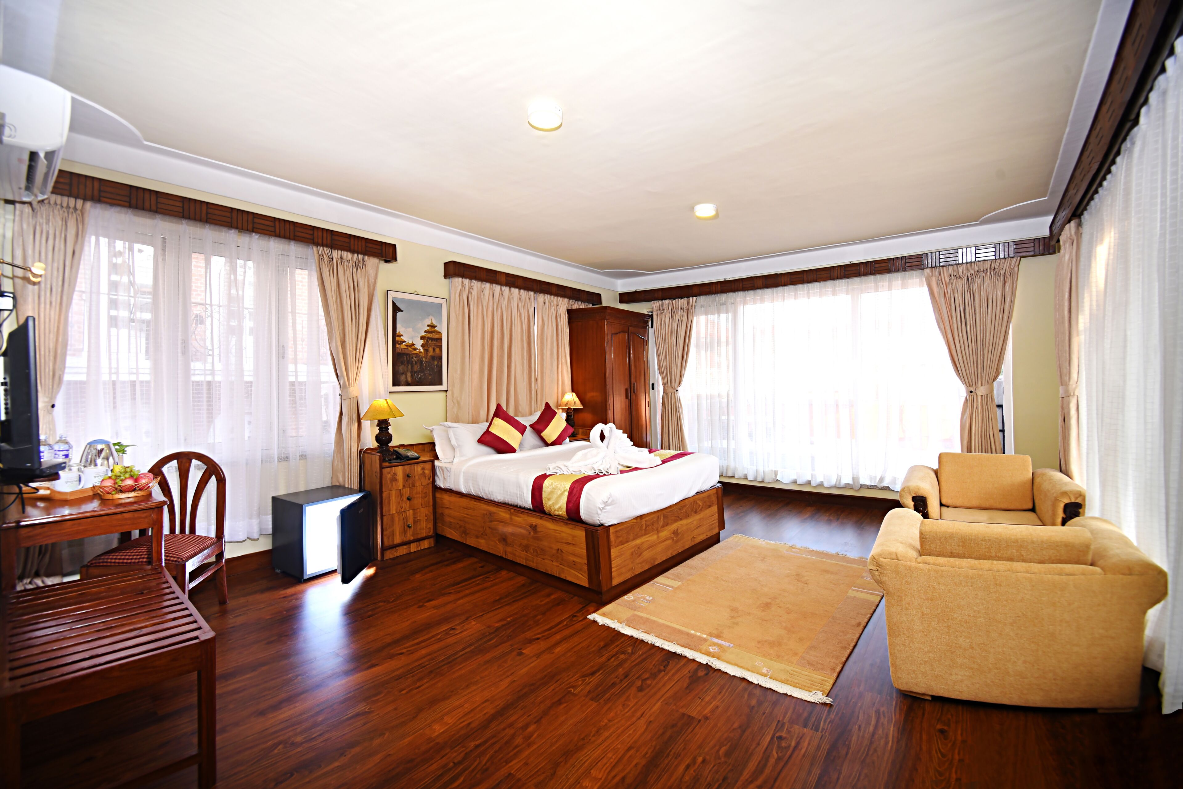 Deluxe Double or Twin Room, Balcony | Premium bedding, desk, free WiFi, bed sheets