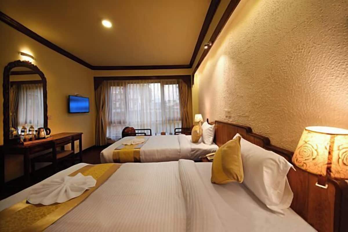 Hochwertige Bettwaren, Schreibtisch, kostenloses WLAN, Bettwäsche