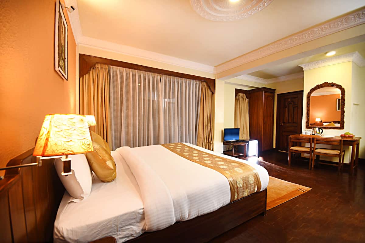 Studiosuite, Balkon | Hochwertige Bettwaren, Schreibtisch, kostenloses WLAN, Bettwäsche