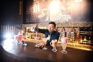 Bar (on property) - Hotel Nirvana Garden (Kathmandu)