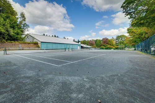 Golf, Hike & Swim: Gem < 1 Mi to Sugarbush Resort
