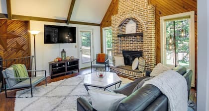 Overland Park Home w/ Fenced-in Yard & Gas Grill!