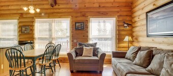 Lake Vermilion Cabin w/ Private Dock + Fire Pit!