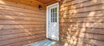 Pet-friendly Anchorage Home - 8 Mi to Downtown!