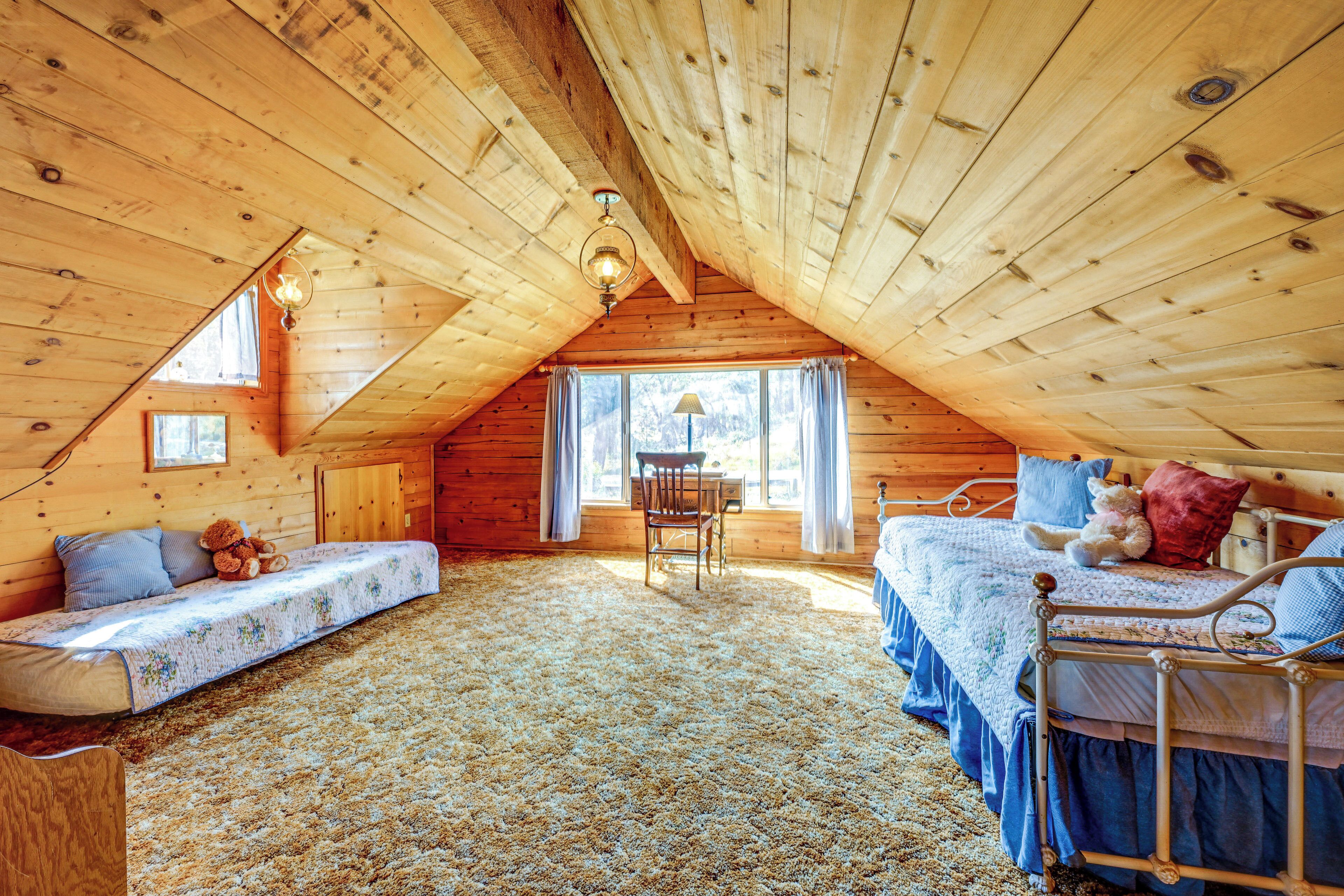 House (2 Bedrooms) | Interior