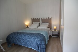2 Schlafzimmer, Bügeleisen/Bügelbrett, WLAN