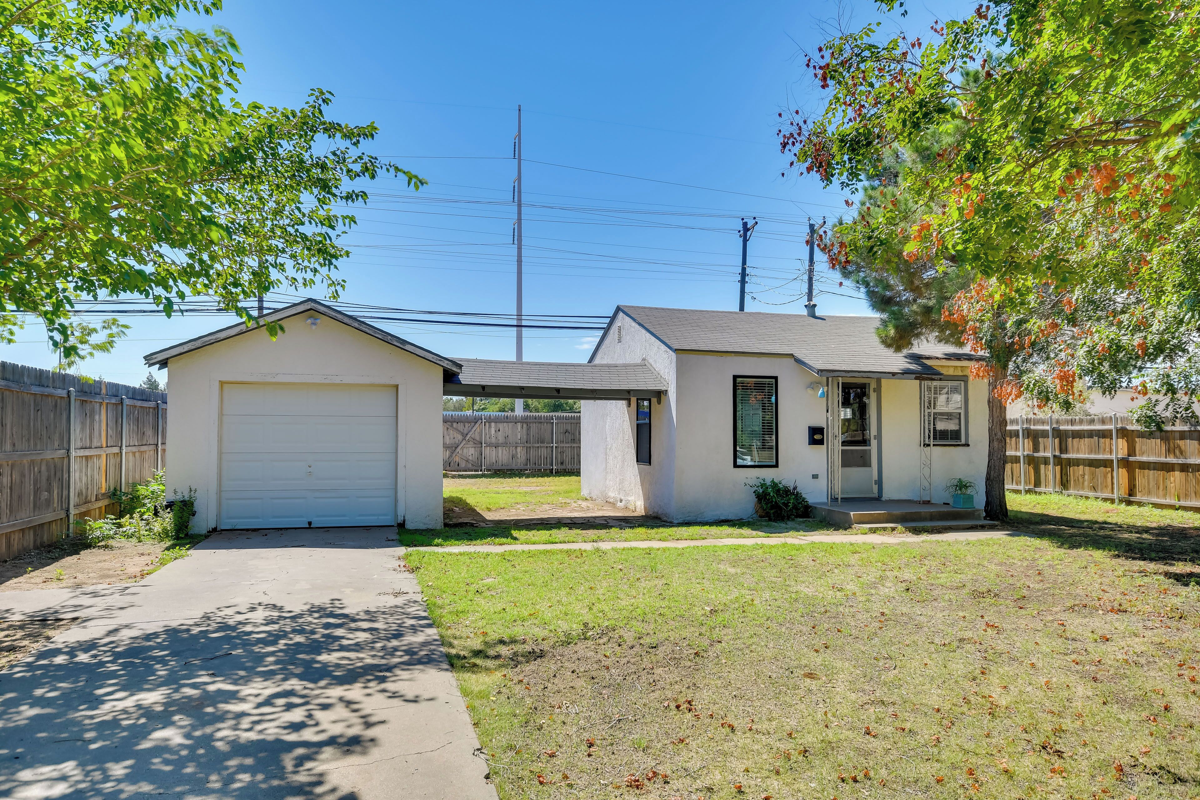 House (1 Bedroom) | Interior