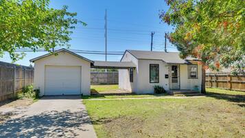 House (1 Bedroom) | Interior