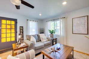 Casa (2 Bedrooms) | Interior