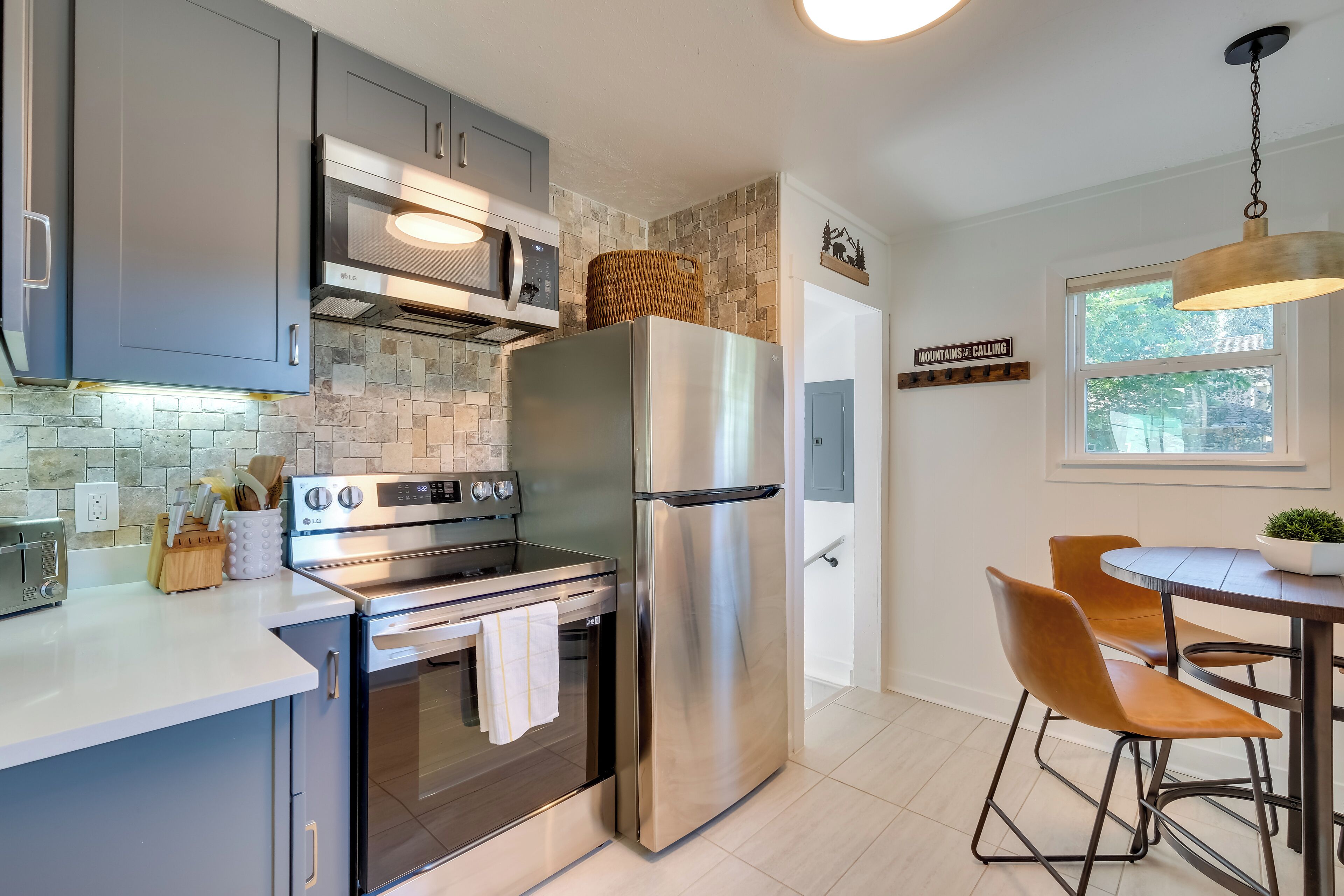 House (2 Bedrooms) | Interior