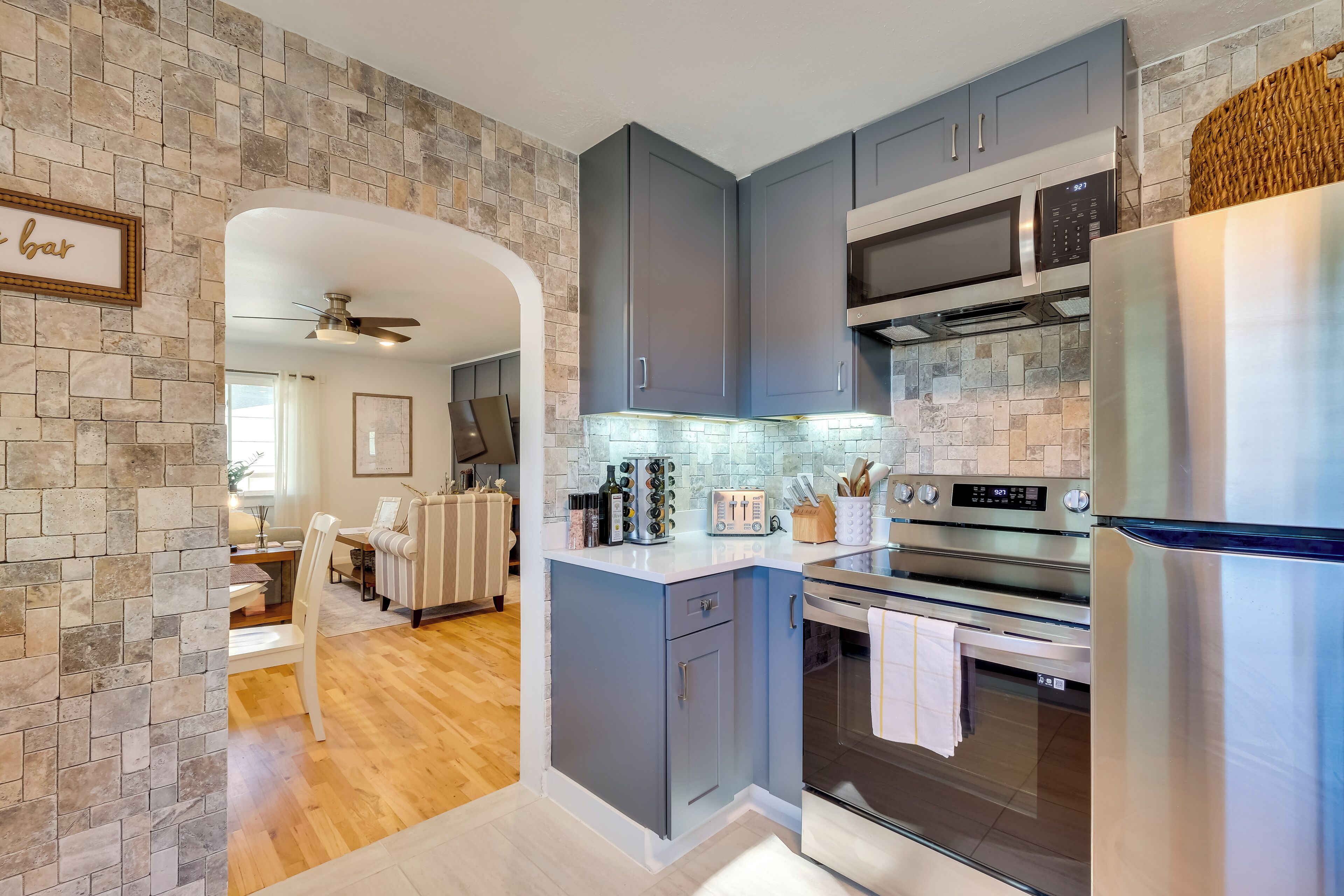 House (2 Bedrooms) | Interior