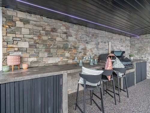 2 bedroom accommodation in Felinwynt, near Cardigan