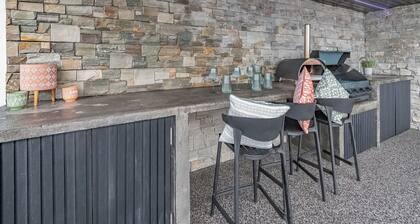 2 bedroom accommodation in Felinwynt, near Cardigan