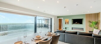 2 bedroom accommodation in Felinwynt, near Cardigan