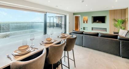 2 bedroom accommodation in Felinwynt, near Cardigan