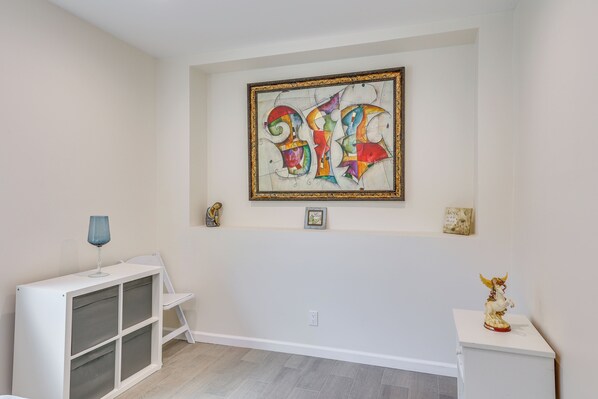 House (1 Bedroom) | Interior